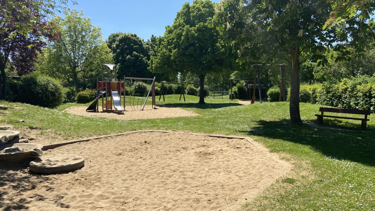 Spielplatz Am Fröschloch